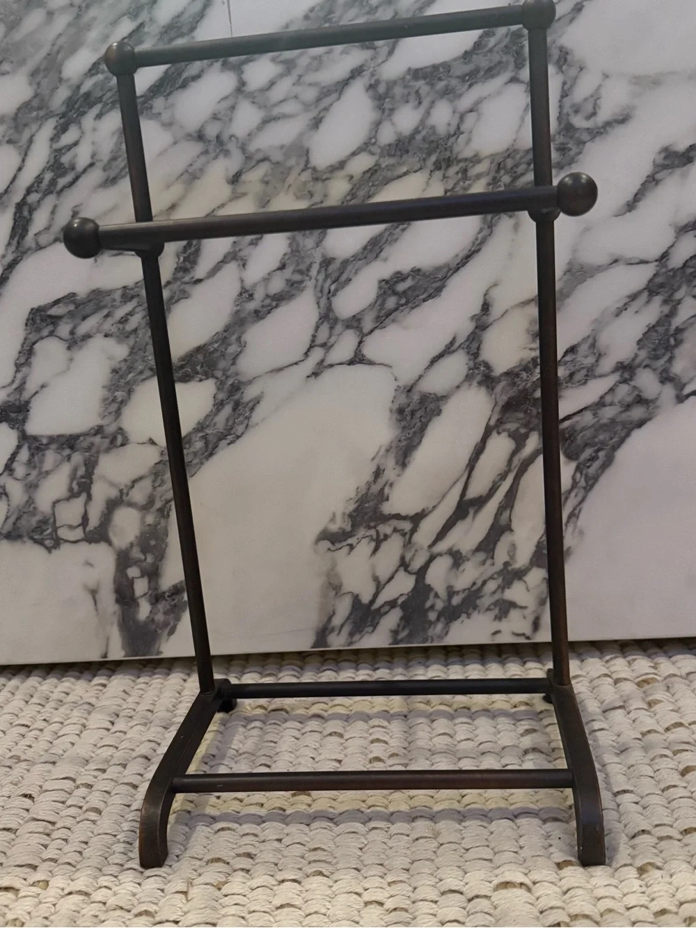 ✨ Yamazaki Home Tower Minimalist Bath Towel Hanger Rack ✨